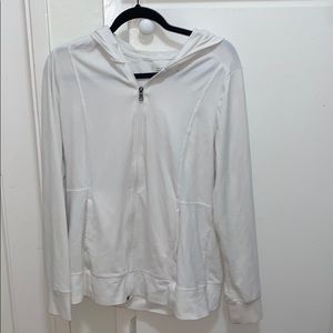 White hoodie jacket